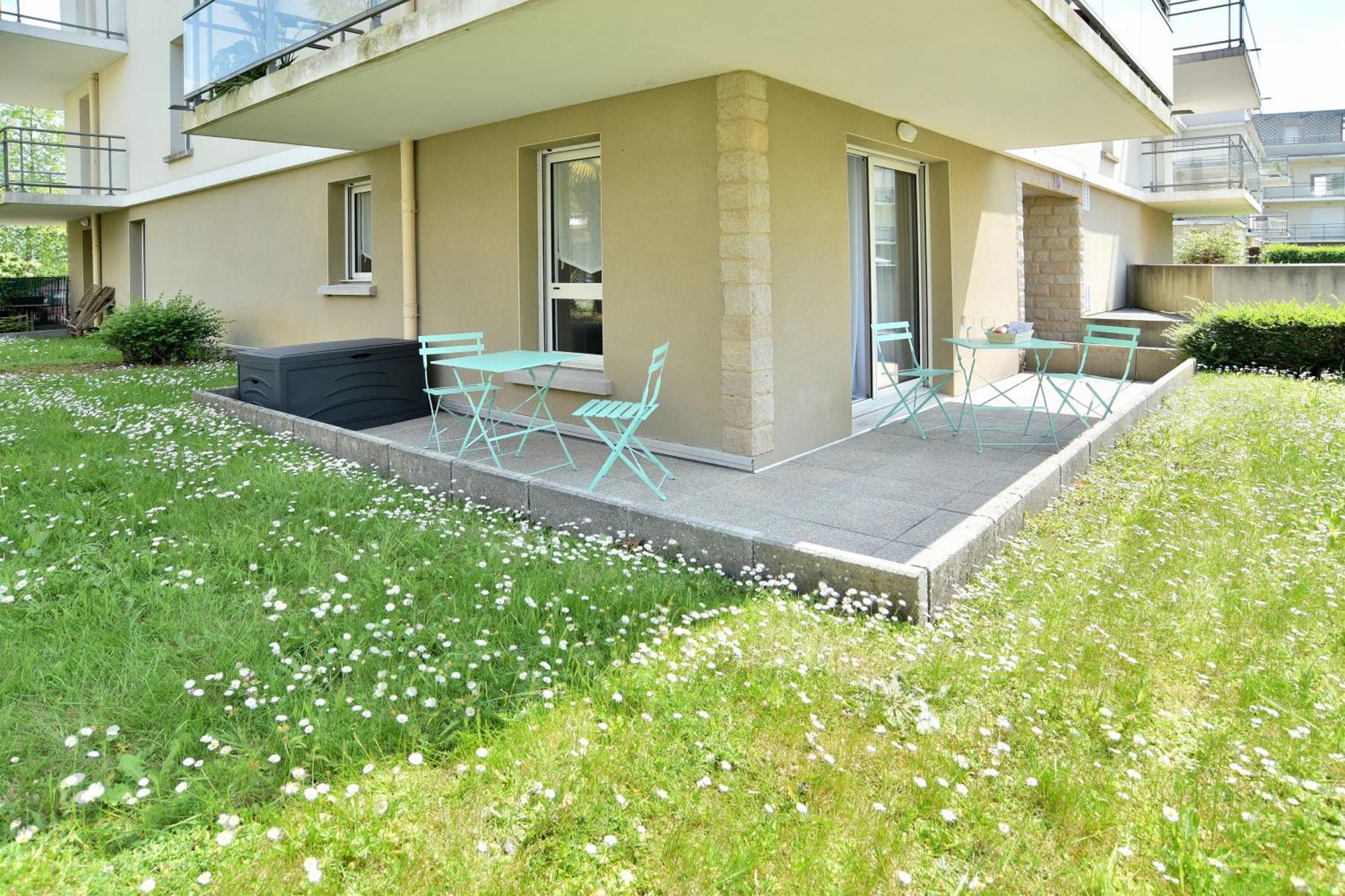 Escapade - Appartement Avec Jardin Et Parking 迪南 外观 照片