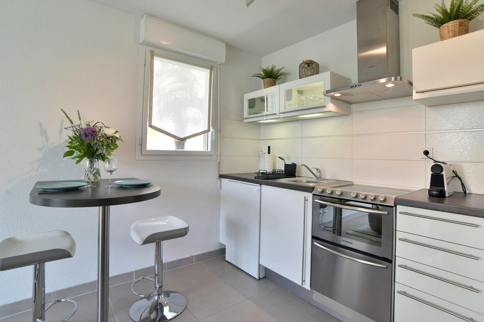 Escapade - Appartement Avec Jardin Et Parking 迪南 外观 照片